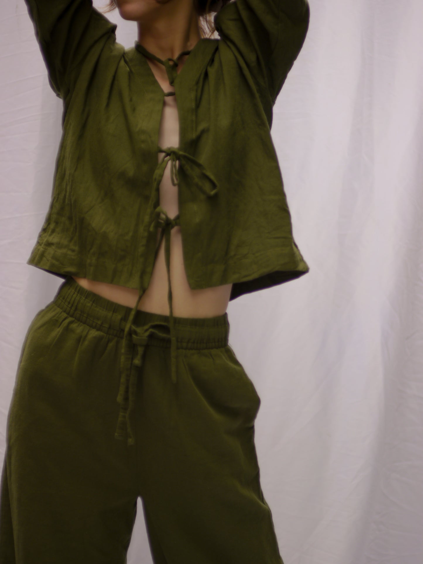OLIVE LINEN TOP