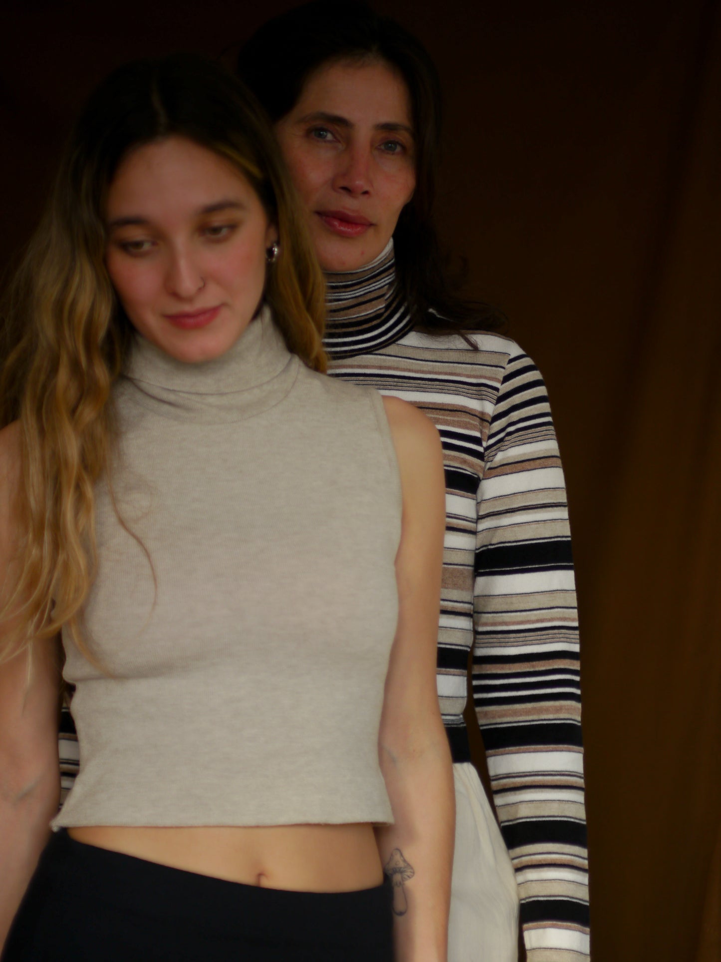 90'S SWEATER