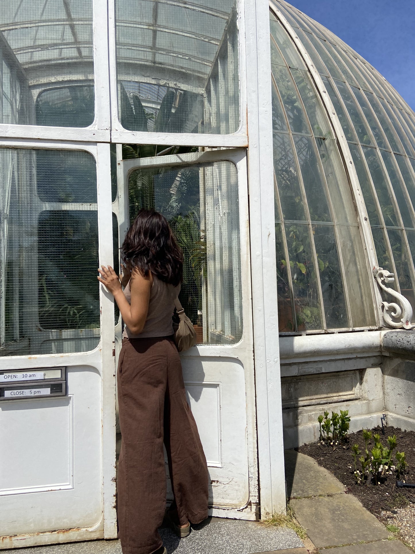 BROWN LINEN TROUSERS