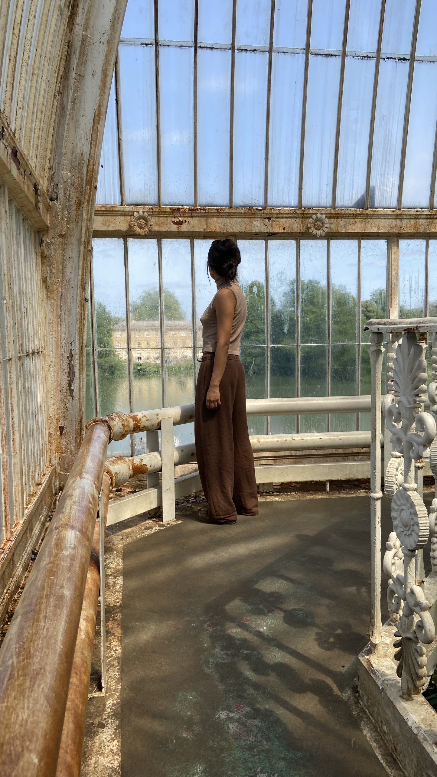 BROWN LINEN TROUSERS