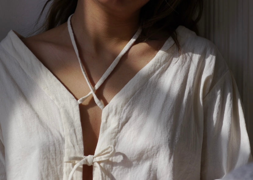 NATURAL LINEN TOP