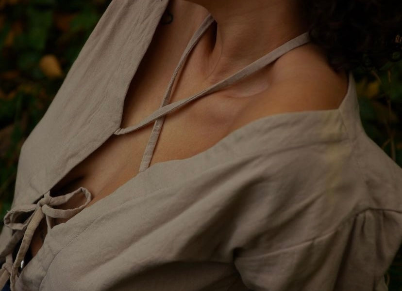 SAND LINEN TOP
