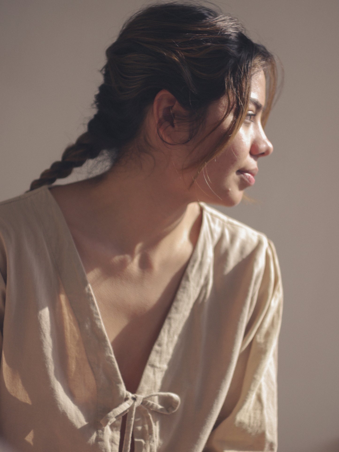 SAND LINEN TOP